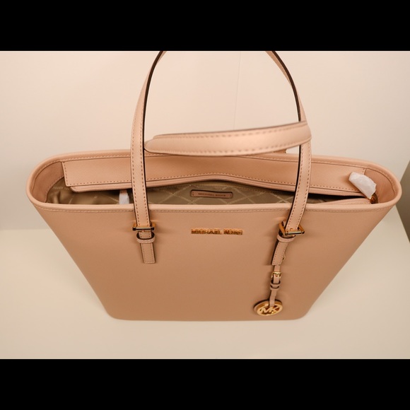 NWT Michael Kors Jet Set Top Zipper Handbag - Picture 5 of 7